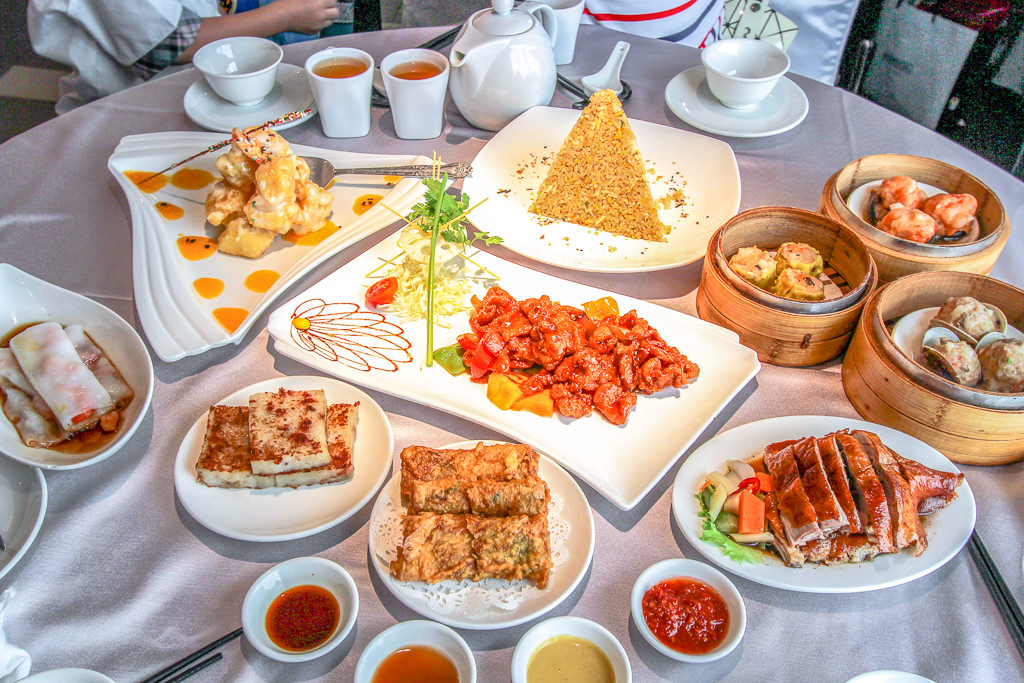 台中北區，京悅港式飲茶，傳統推車港點口味多元，不論是朋友聚會或帶長輩吃飯都合適。